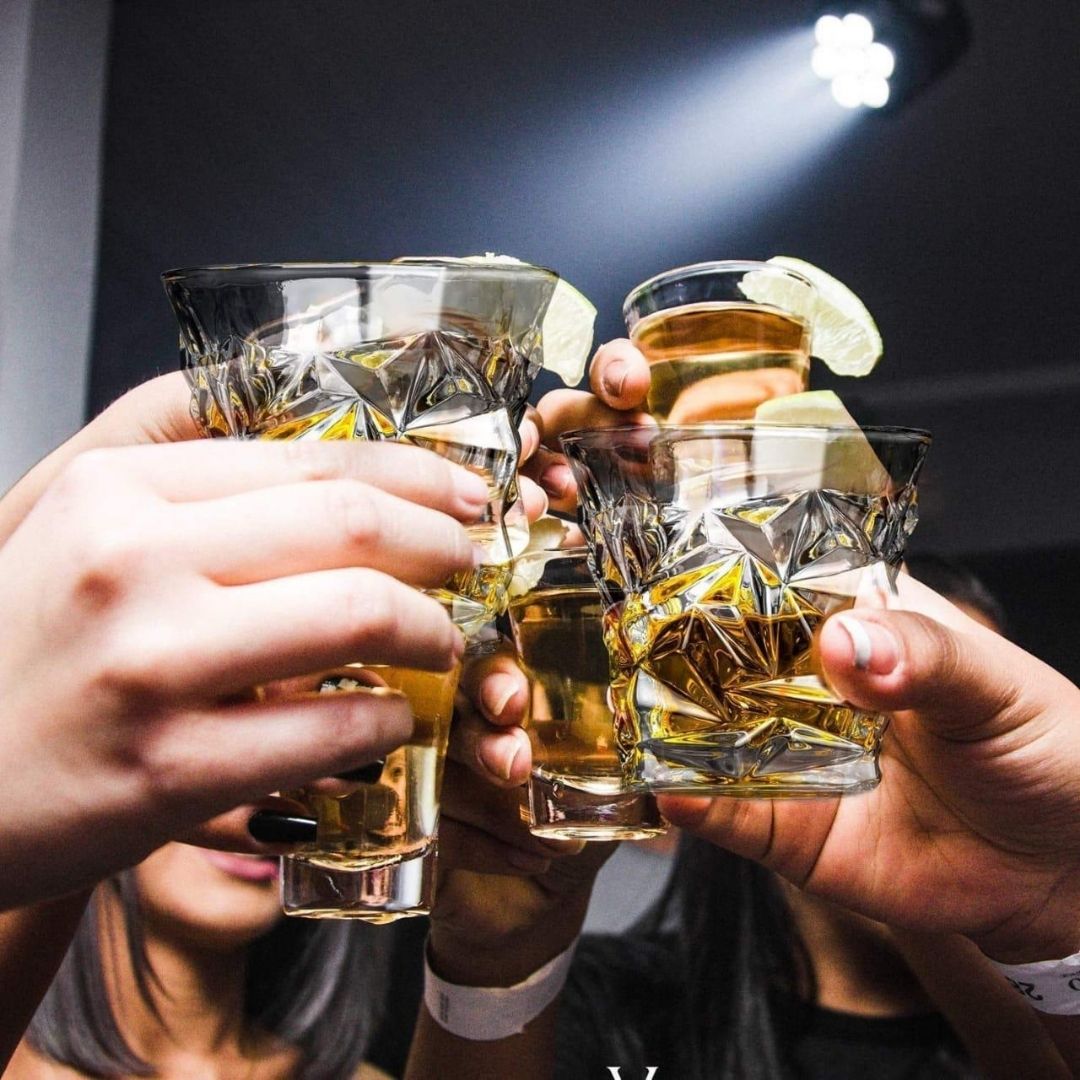 Drinking Glasses - Image 2